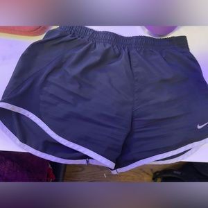 Nikes shorts